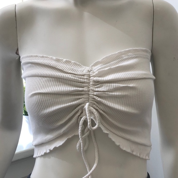 LOVE CULTURE CINCHED WHITE STRETCHY CROP TOP - Picture 2 of 4
